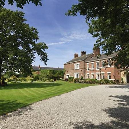 Singleton Lodge Country House Hotel Poulton-le-Fylde Luaran gambar