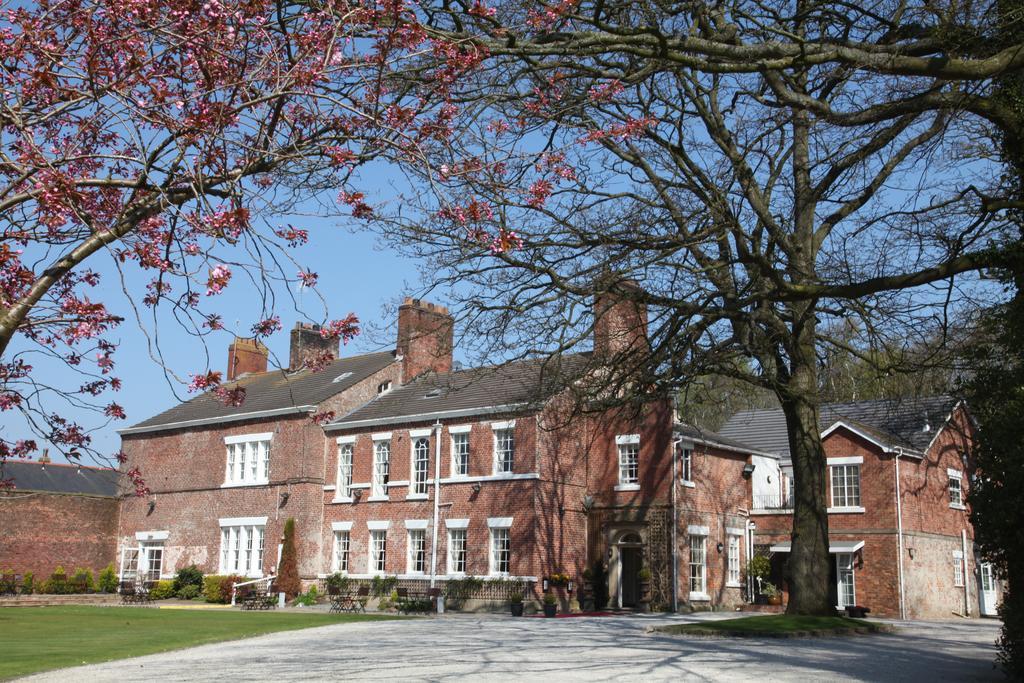 Singleton Lodge Country House Hotel Poulton-le-Fylde Luaran gambar