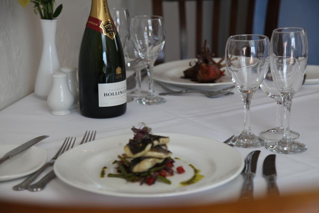 Singleton Lodge Country House Hotel Poulton-le-Fylde Luaran gambar