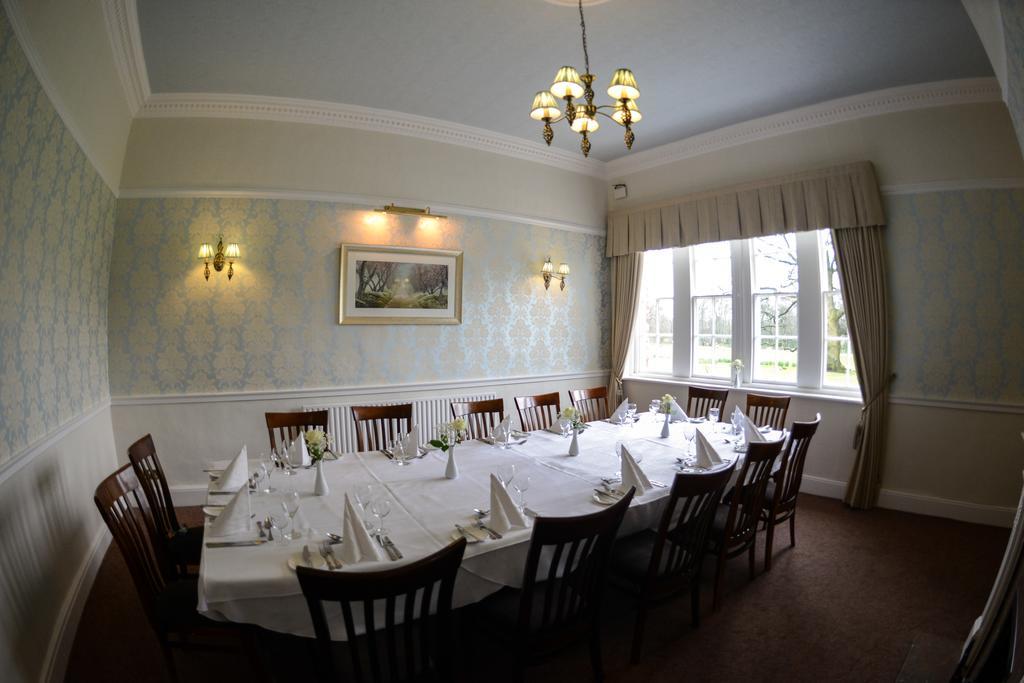 Singleton Lodge Country House Hotel Poulton-le-Fylde Luaran gambar