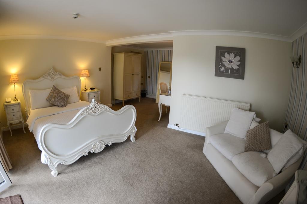 Singleton Lodge Country House Hotel Poulton-le-Fylde Bilik gambar